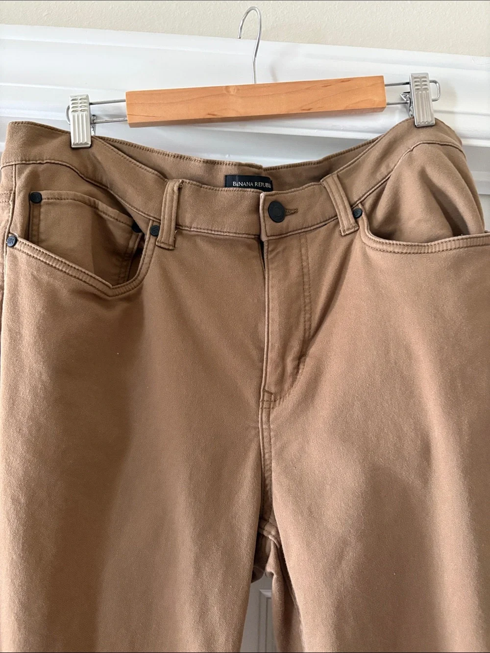 Banana Republic Men's Straight-Leg Jeans in Brown